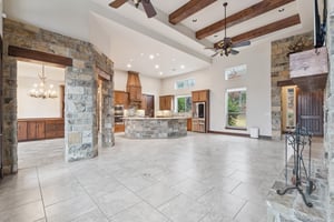 14201 Little Hickory_007 (2).jpg