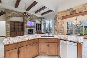 14201 Little Hickory_013 (2).jpg