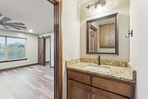 14201 Little Hickory_041 (2).jpg