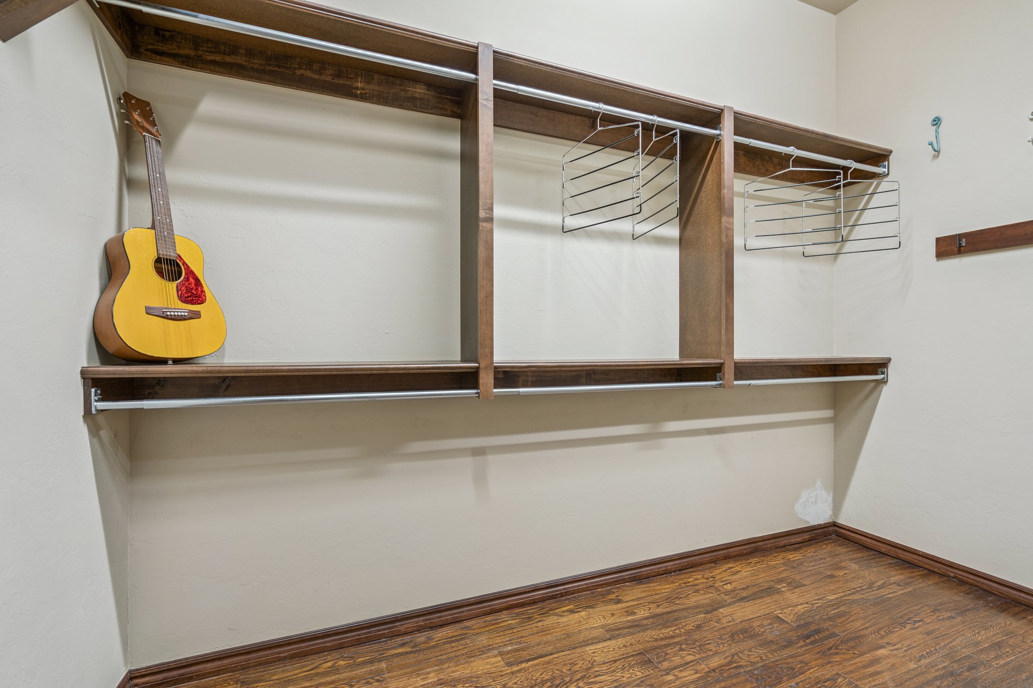 14201 Little Hickory_024.jpg