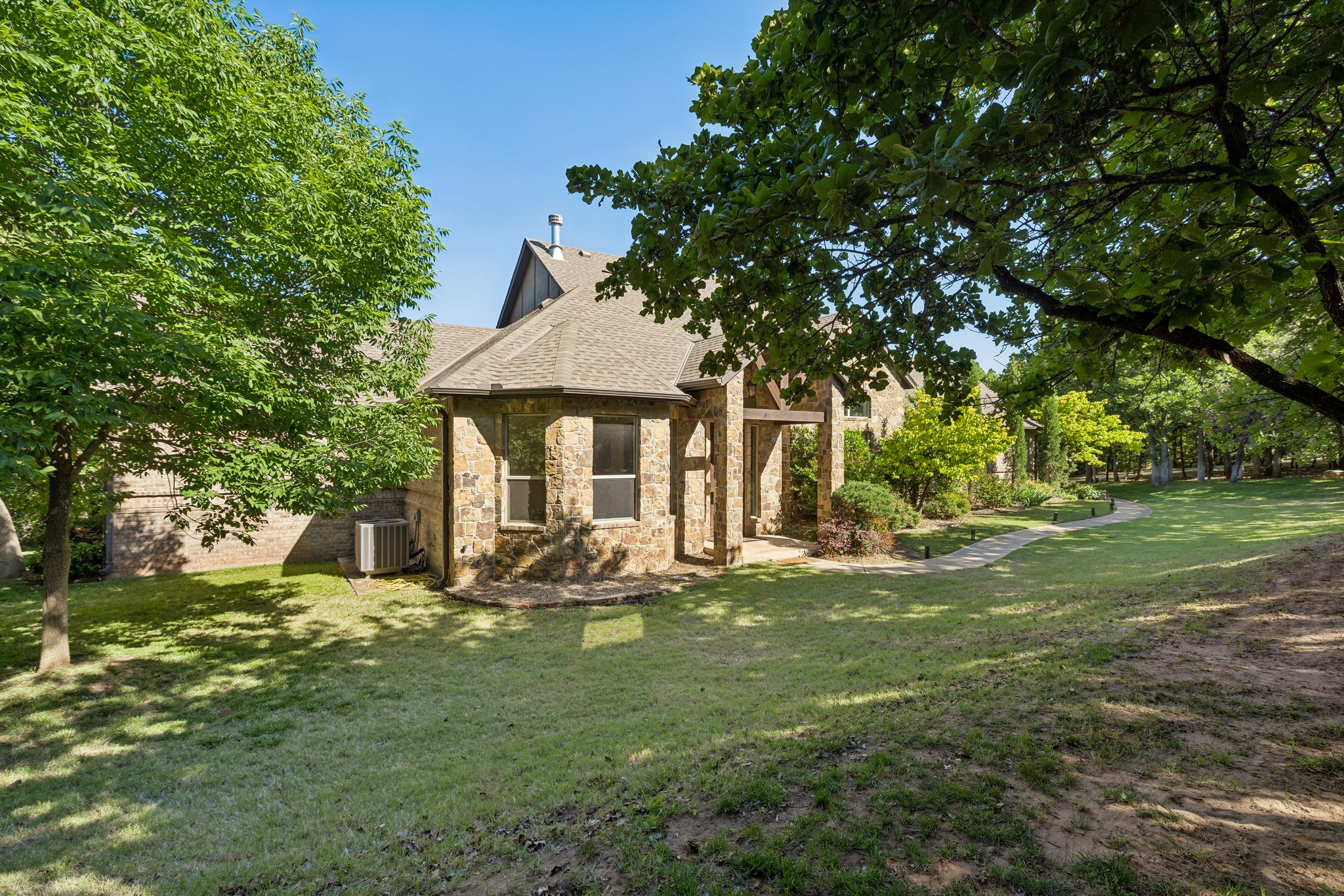 14201 Little Hickory_002 (2).jpg