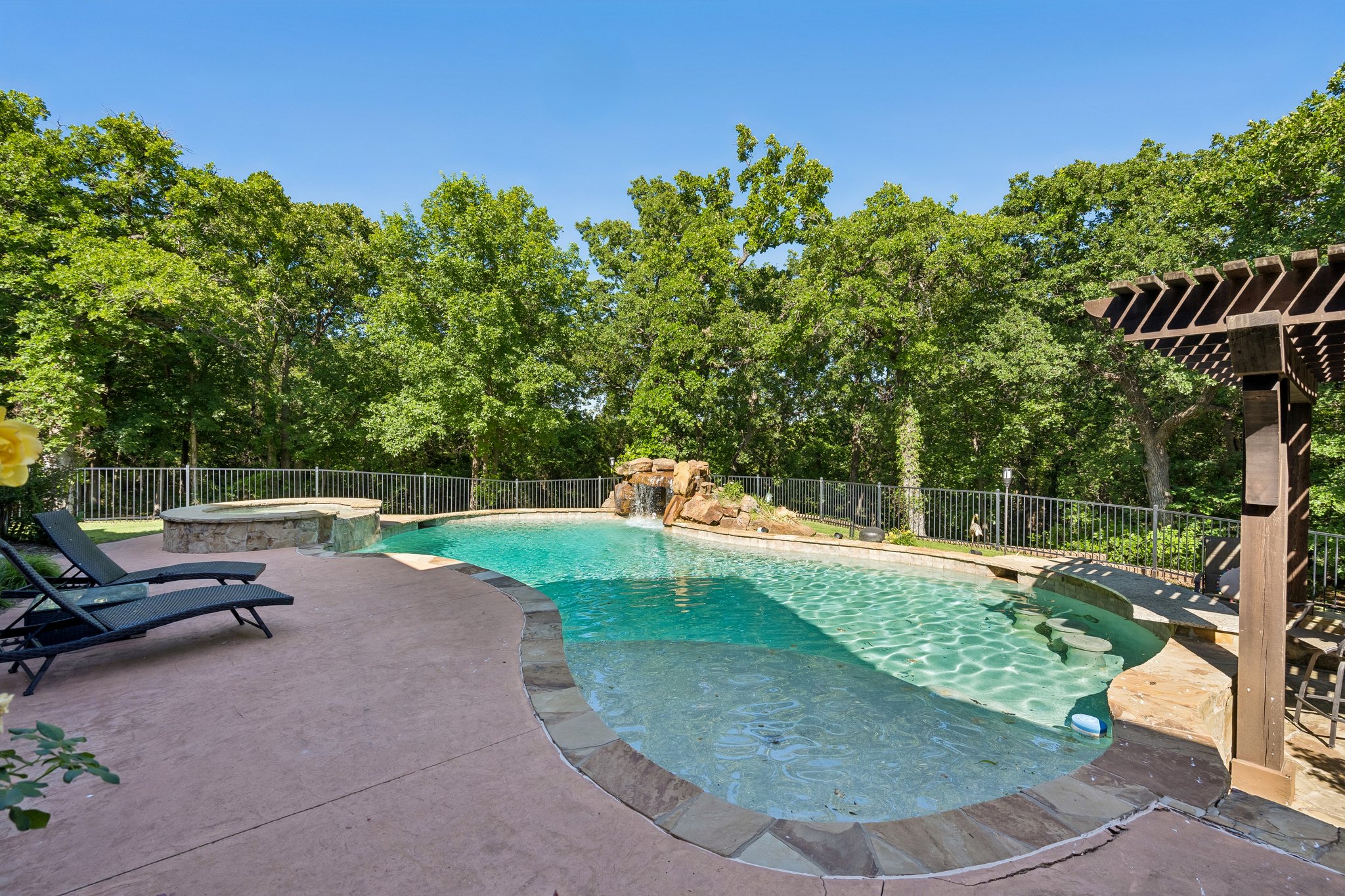 14201 Little Hickory_014 (2).jpg