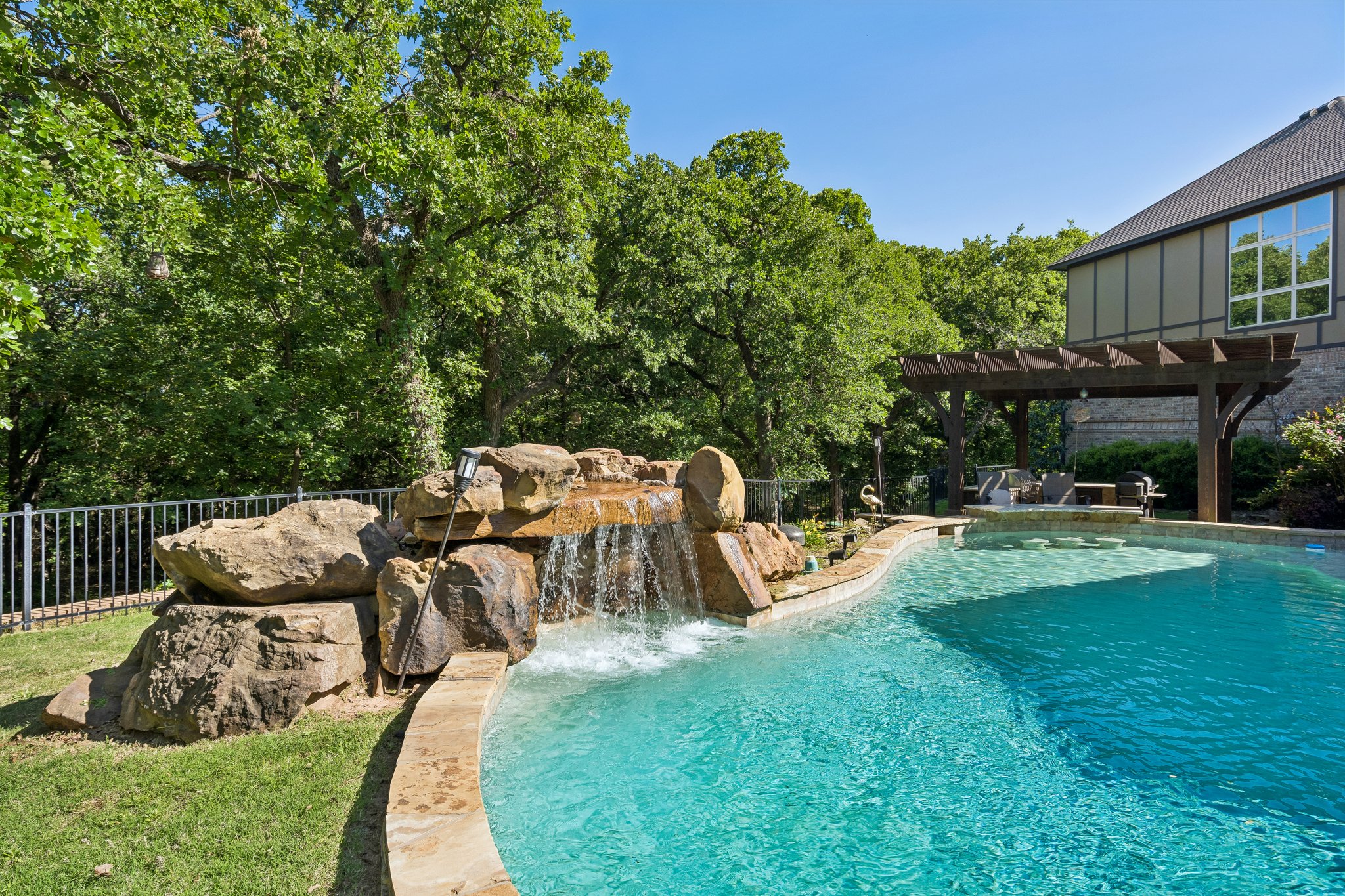 14201 Little Hickory_023 (2).jpg