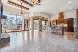 14201 Little Hickory_005.jpg