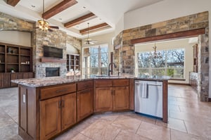 14201 Little Hickory_013.jpg