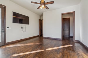 14201 Little Hickory_021.jpg
