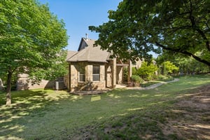 14201 Little Hickory_002 (2).jpg