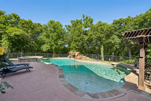 14201 Little Hickory_014 (2).jpg