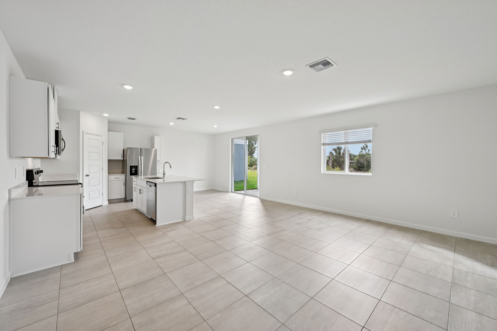 South Florida-Terra Lago-14202 New Dawn Rd Indiantown, FL 34956-007