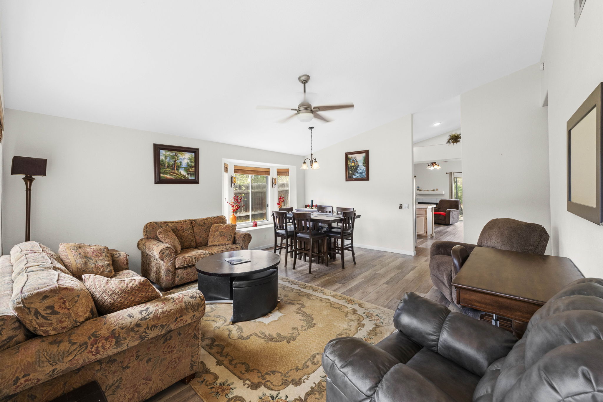 14204 Legacy Ln, El Cajon, CA 92021