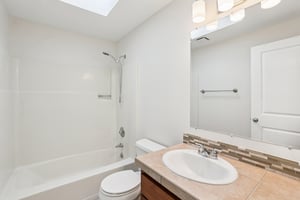 SW Fanno Creek Ct-S1004-034.jpg