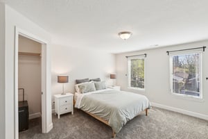 SW Fanno Creek Ct-S1004-038.jpg