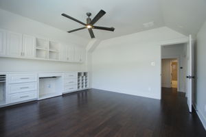  Photo 47