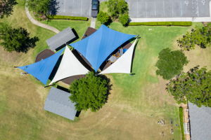  Photo 0