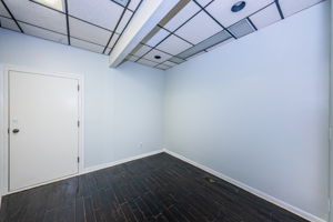 Office1a