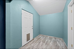  Photo 30