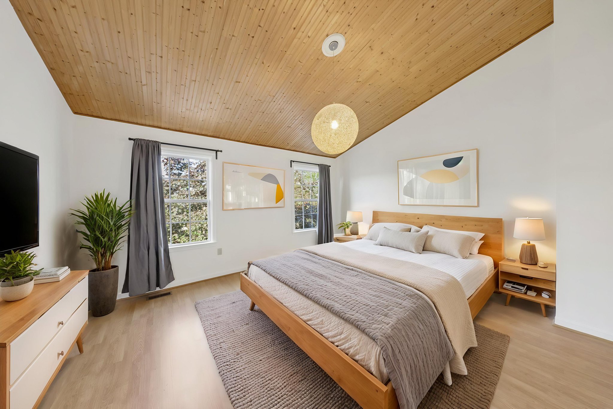 Plum Run Way-S2404-022 virtually staged.jpeg