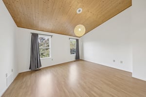 Plum Run Way-S2404-022.jpg