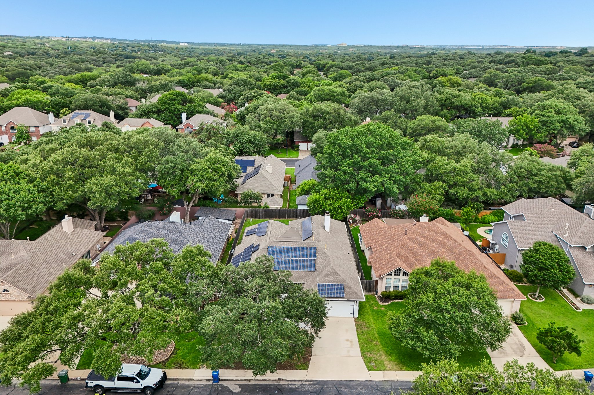 Silverhollow-S1706-072.jpg