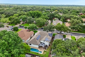 Silverhollow-S1706-075.jpg