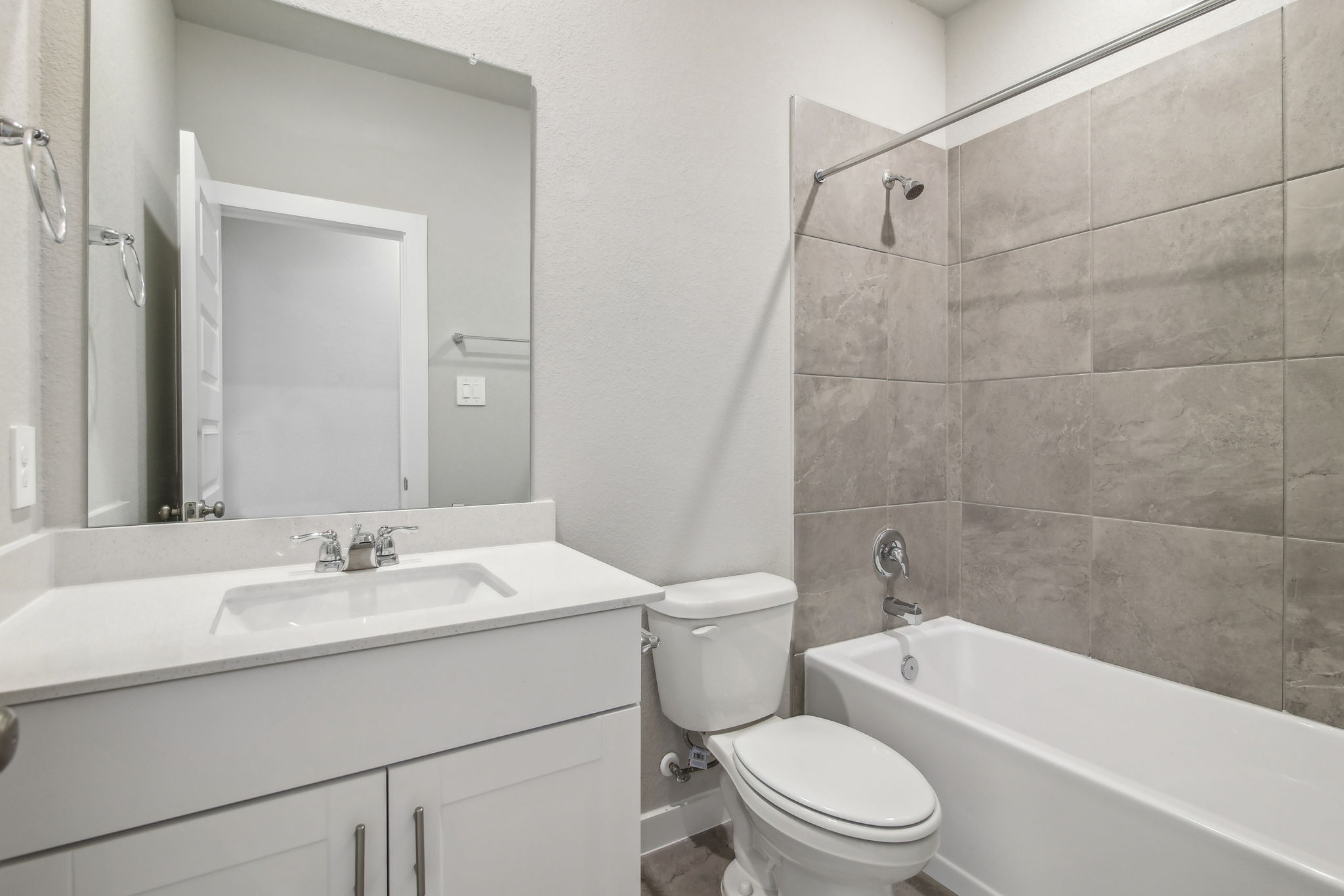 Houston - Magnolia Place - 14218 Rolling Pastures Dr - 029