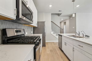 Houston - Magnolia Place - 14218 Rolling Pastures Dr - 012