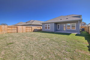 Houston - Magnolia Place - 14218 Rolling Pastures Dr - 033
