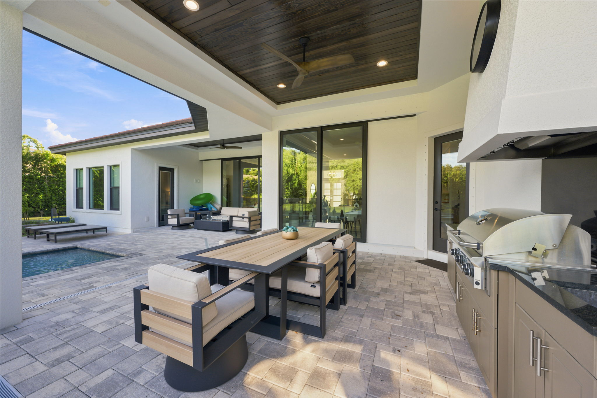 Grilling Area20