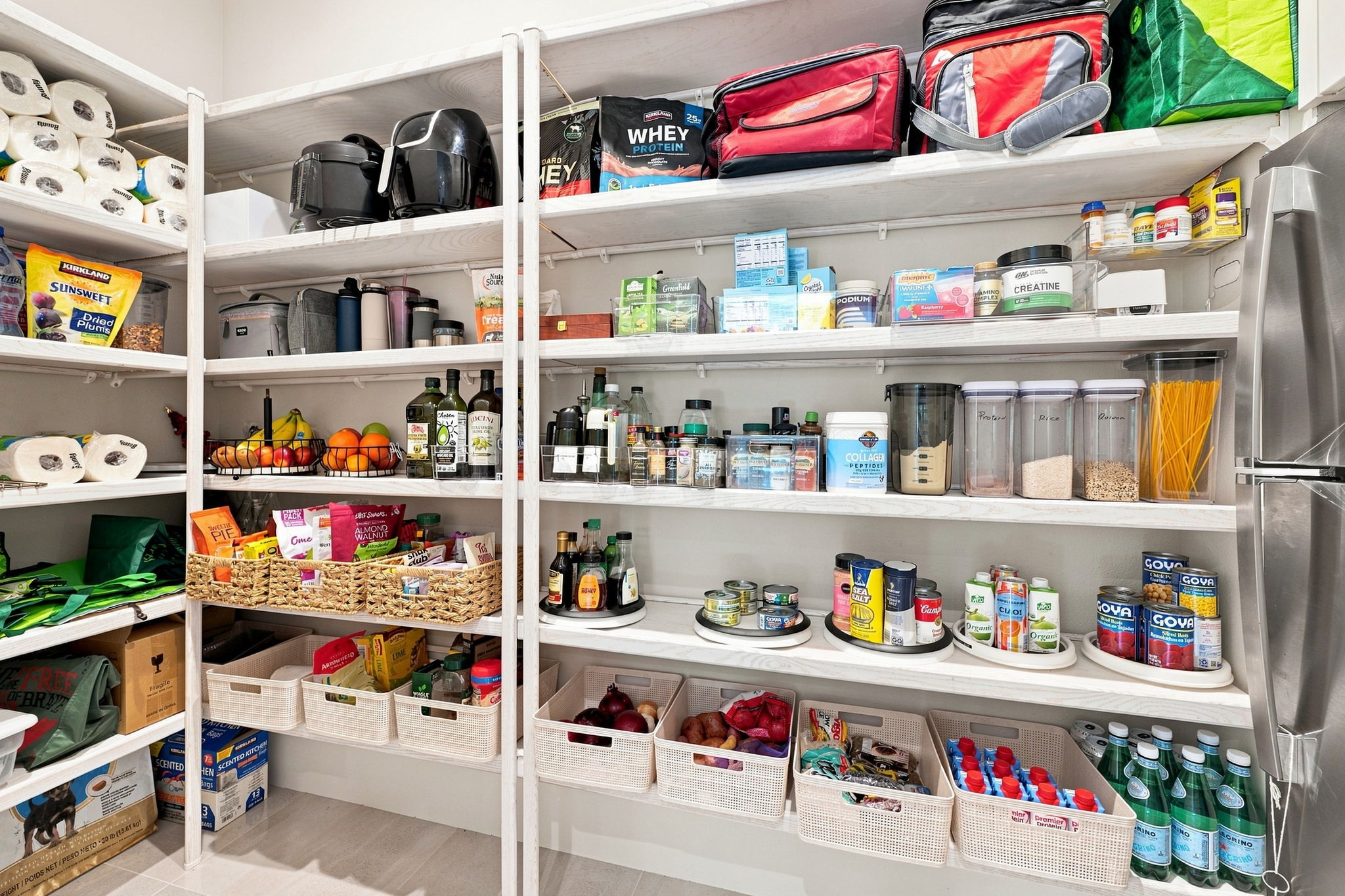 Kitchen14 Pantry