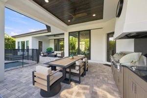 Outdoor Grilling Area2