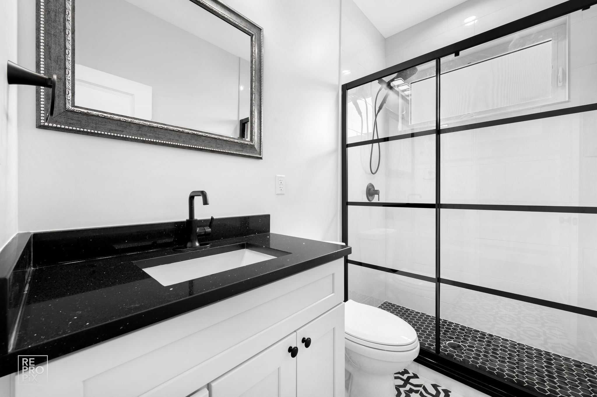 1422 S 13th Ave, Maywood, IL 60153_018