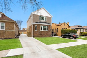 1422 S 13th Ave, Maywood, IL 60153_001