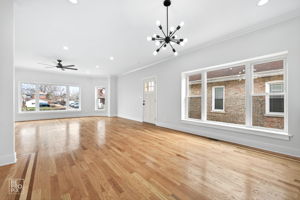 1422 S 13th Ave, Maywood, IL 60153_005