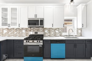 1422 S 13th Ave, Maywood, IL 60153_008