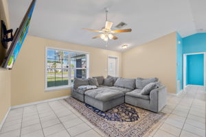 13-print-Living Room (2)-r