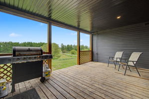  Photo 39