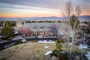 14220 Saddlebow Ct, Reno, NV 89511, USA Photo 59