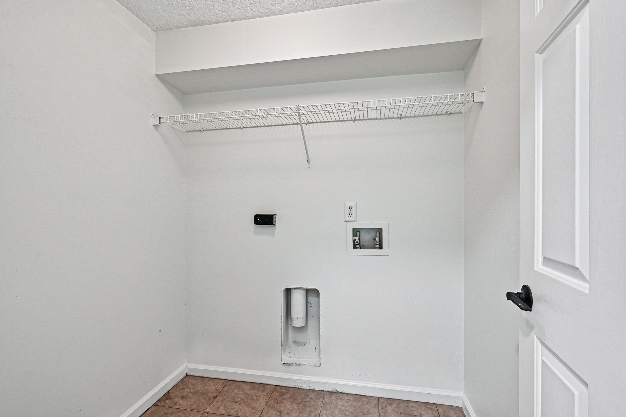 Sea Eagle Dr-S1701-031.jpg