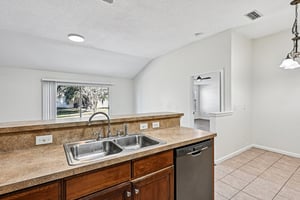 Sea Eagle Dr-S1701-019.jpg