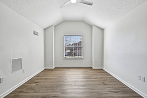 Sea Eagle Dr-S1701-034.jpg