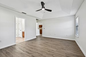 Sea Eagle Dr-S1701-037.jpg