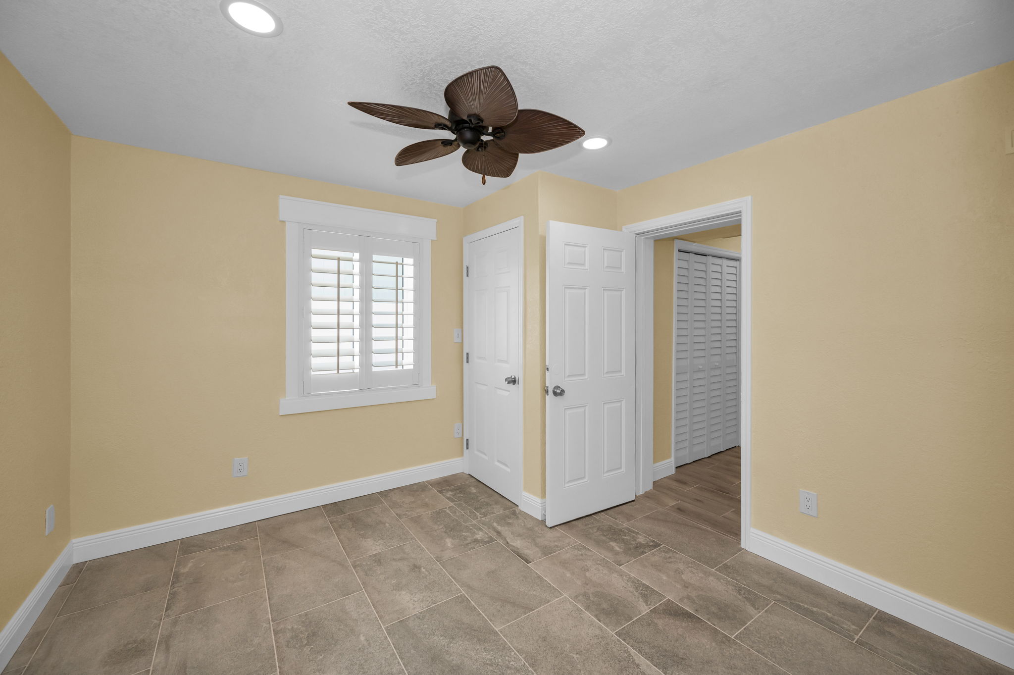 Bedroom4