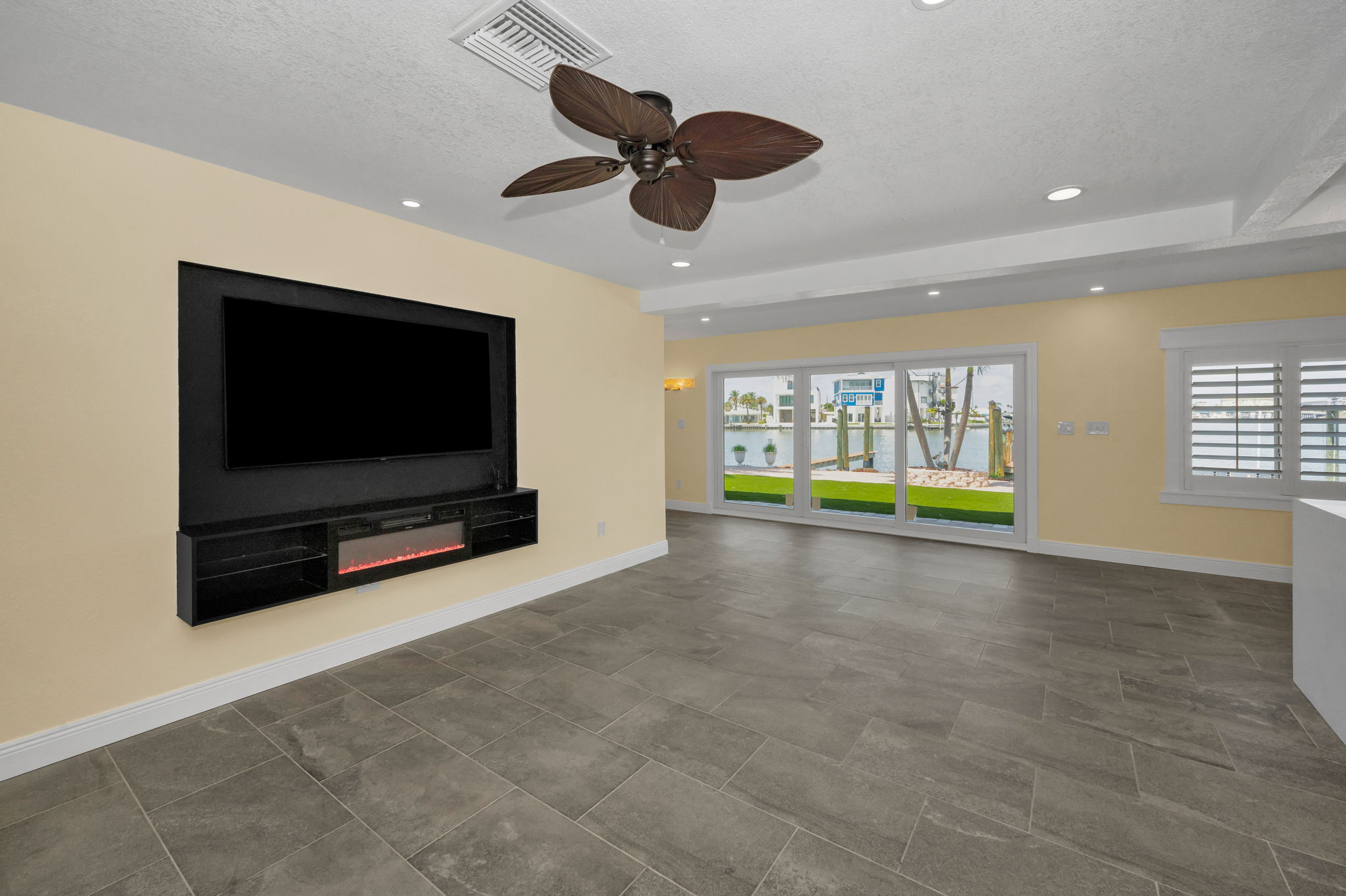 Living Room3