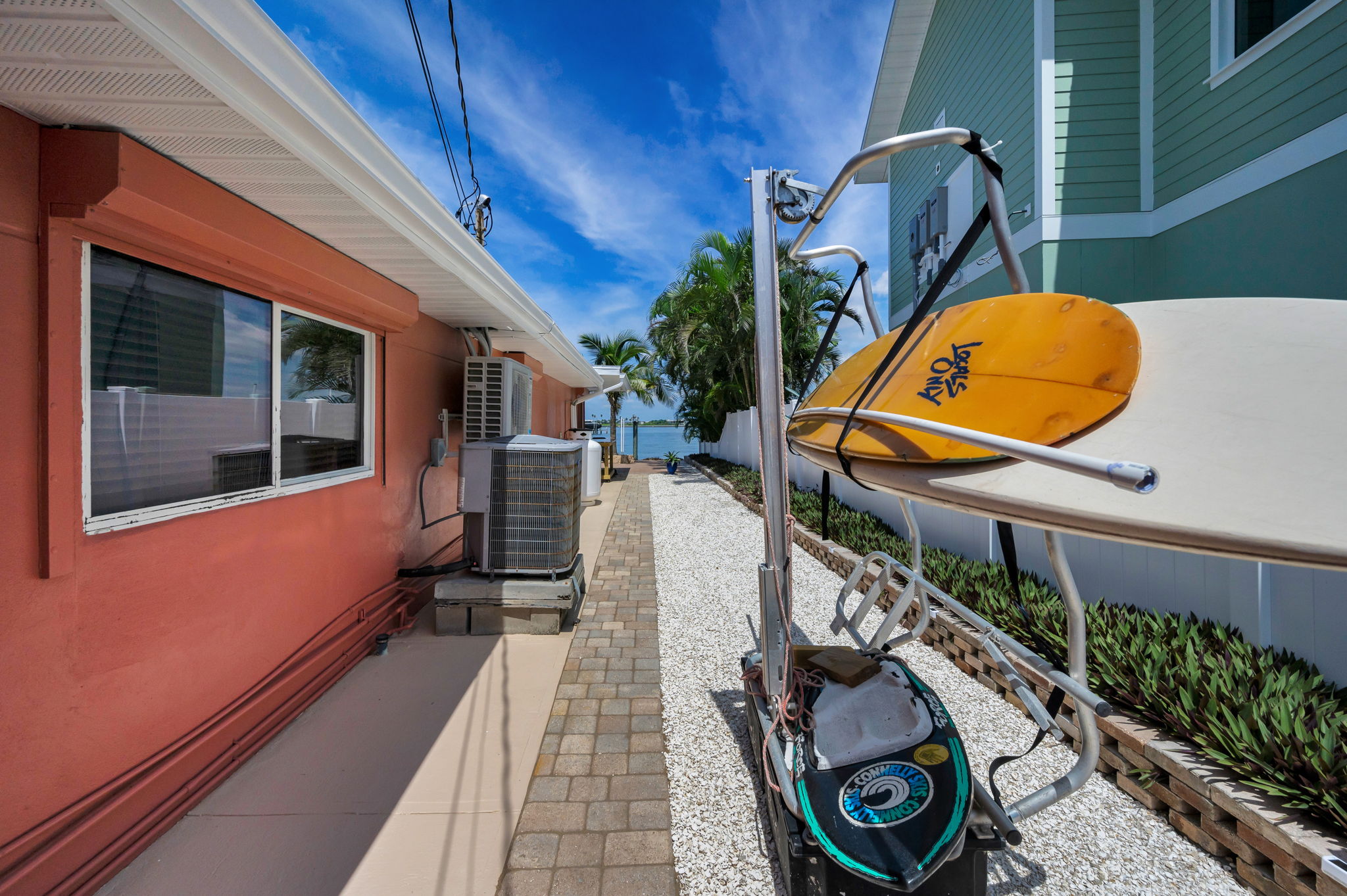 Side Patio Walkway1