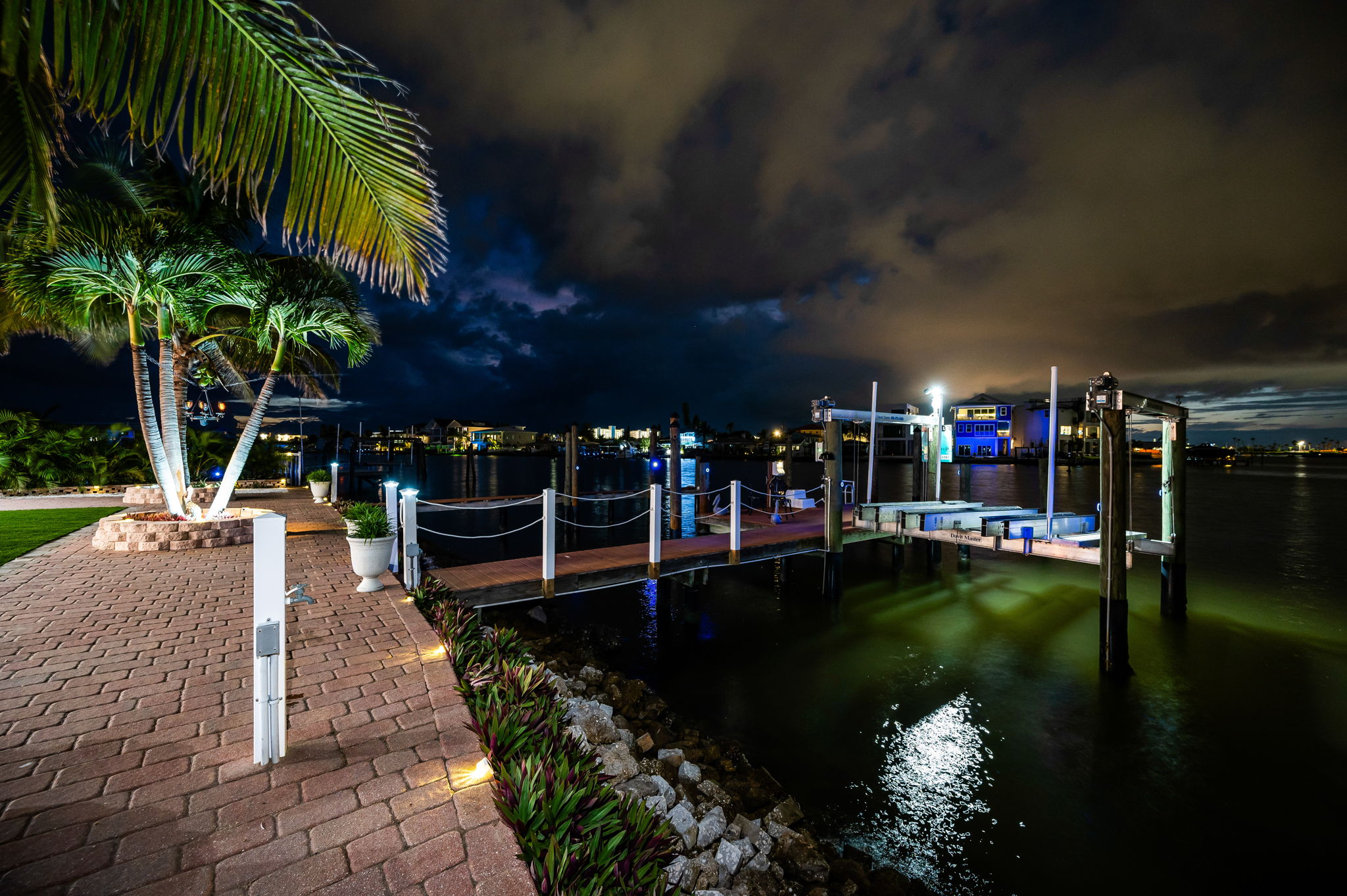 Dock and Water View33