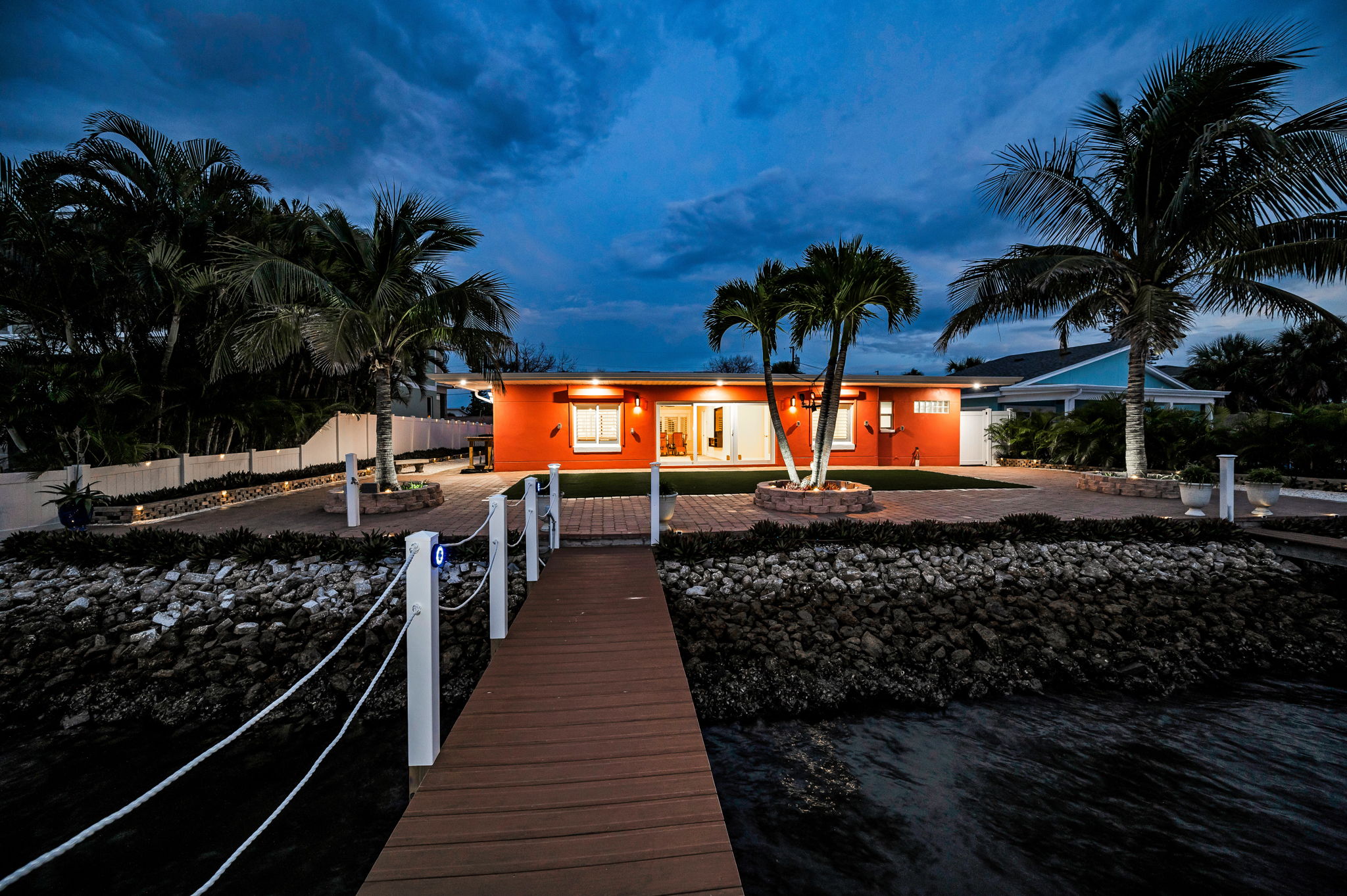 Dock28