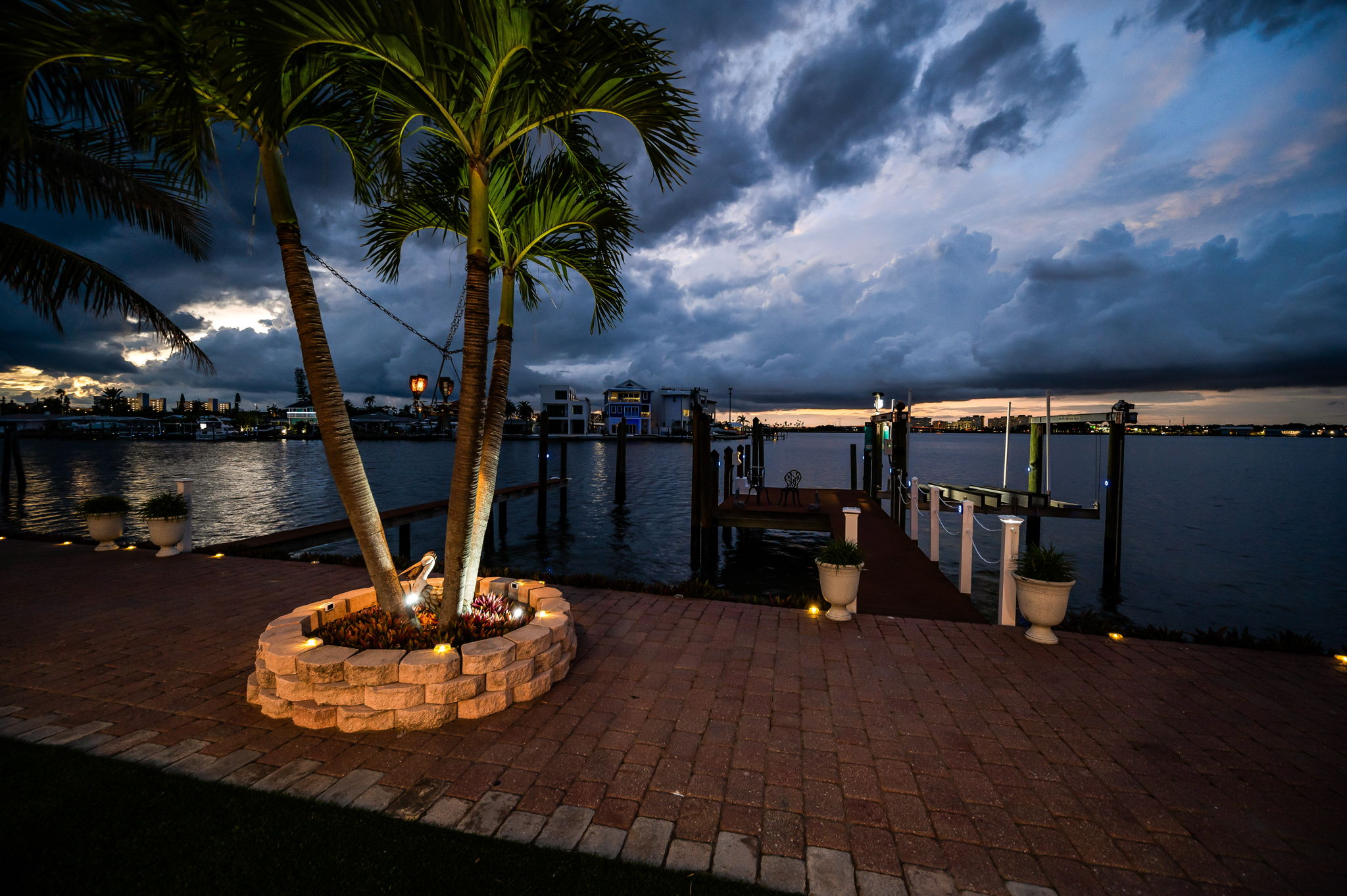 Dock30