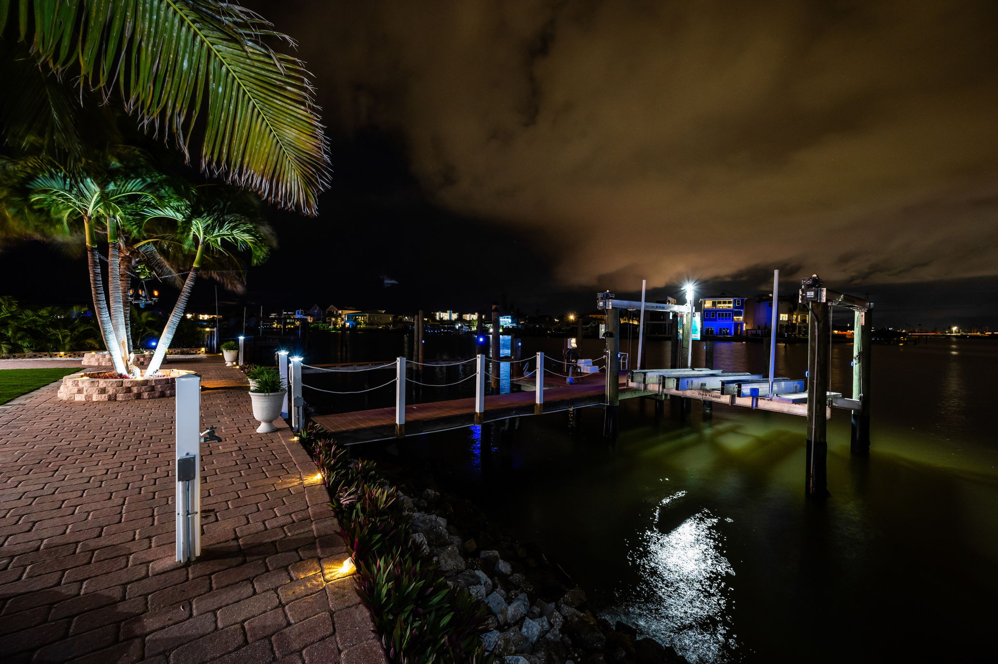 Dock44