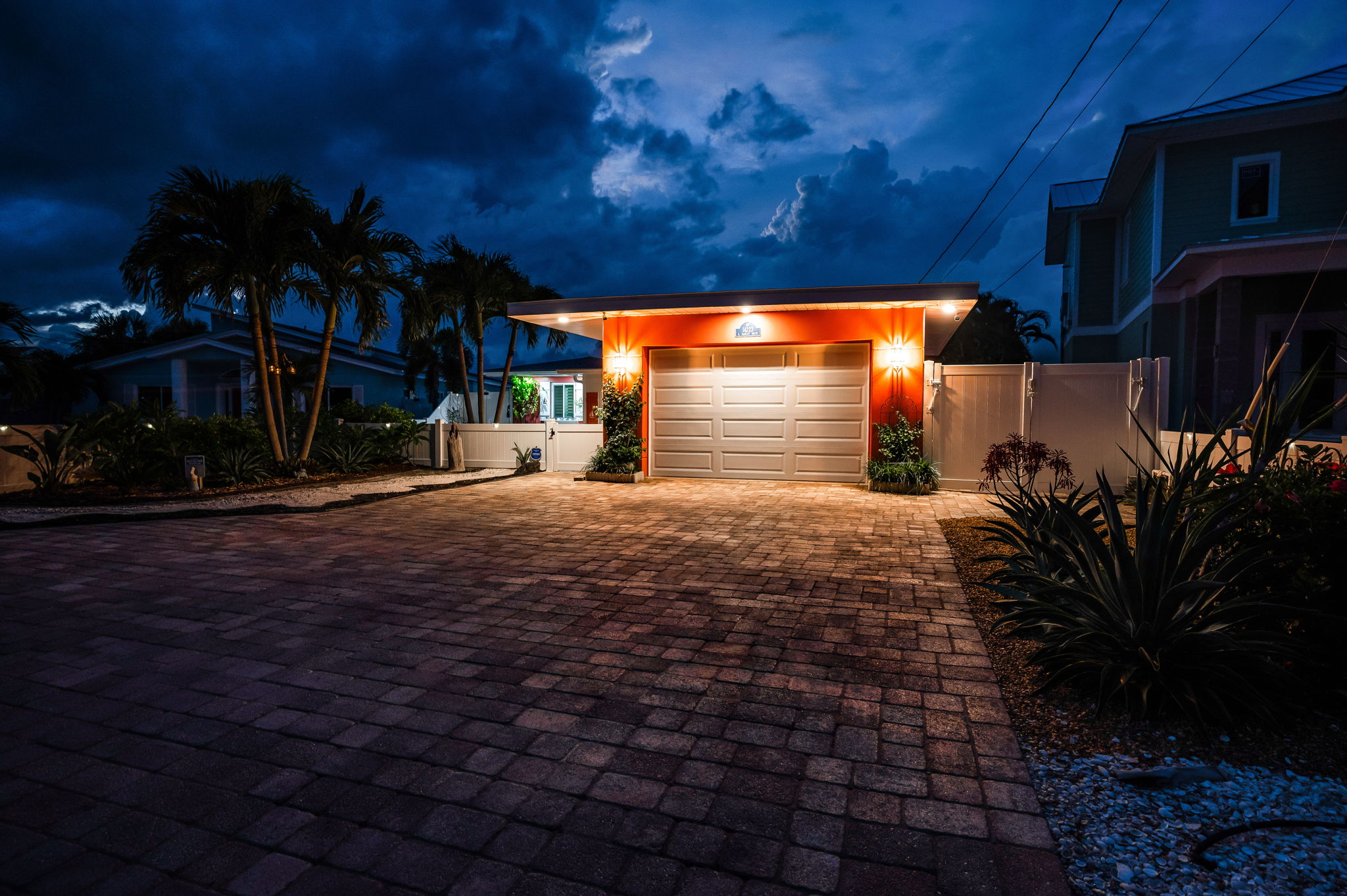 Front Exterior26