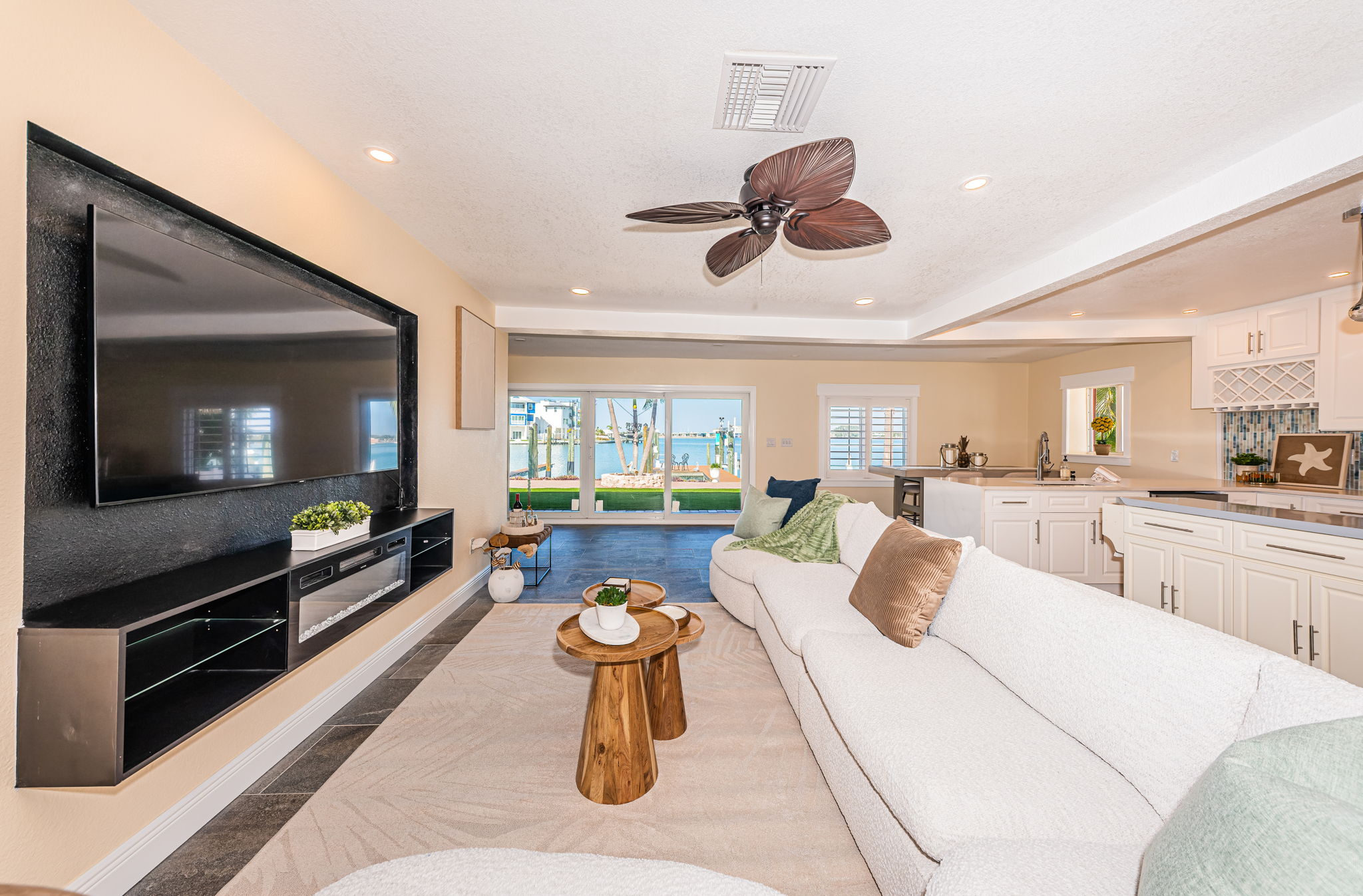 Family Room 5